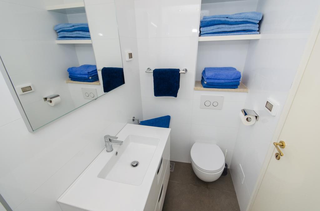 Apartment Noemi โรวีน ภายนอก รูปภาพ