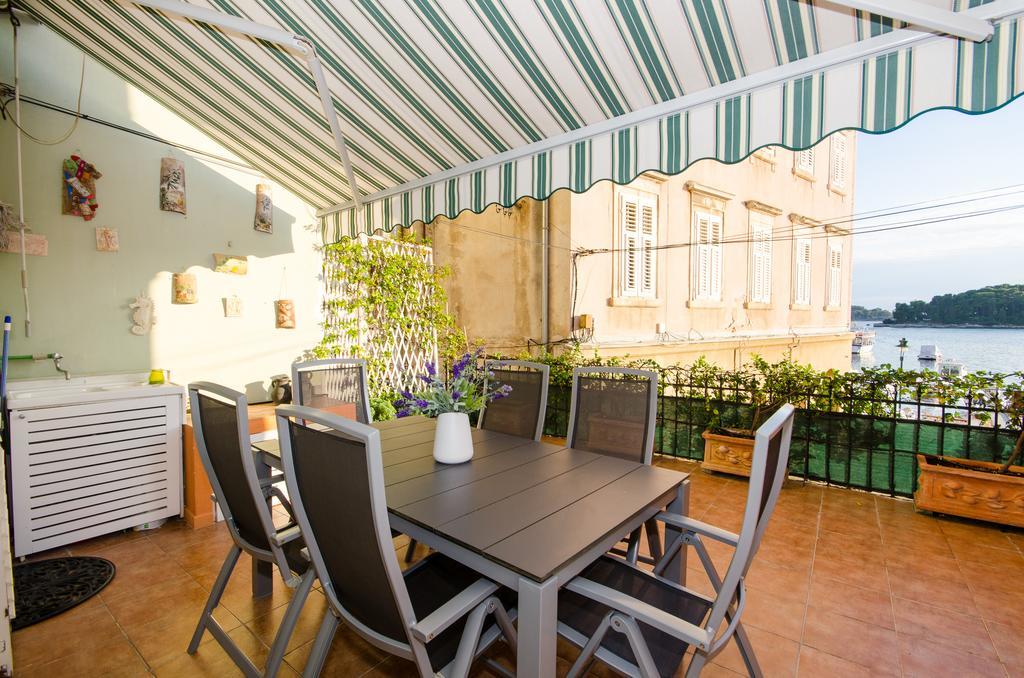 Apartment Noemi โรวีน ภายนอก รูปภาพ